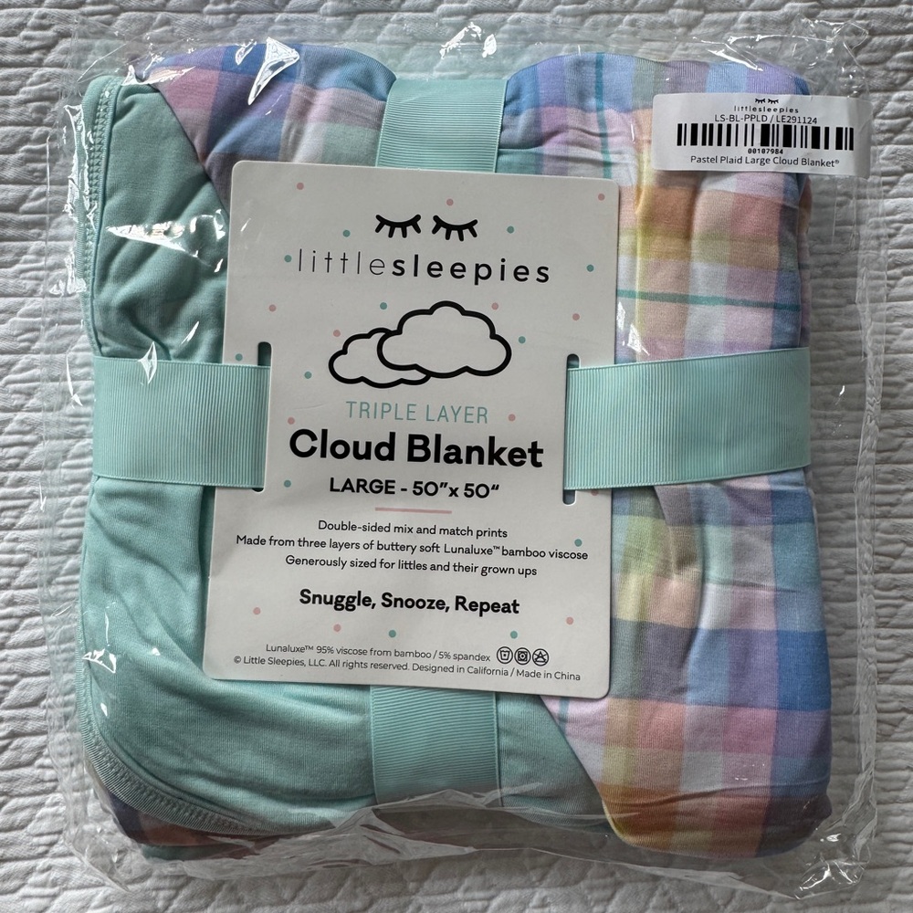Pastel plaid large cloud blanket